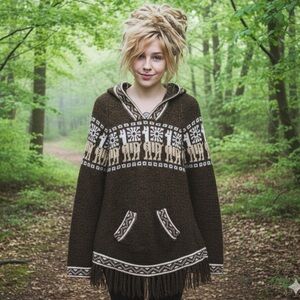 Alpaca Wool hoodie, fringe hem med Brown